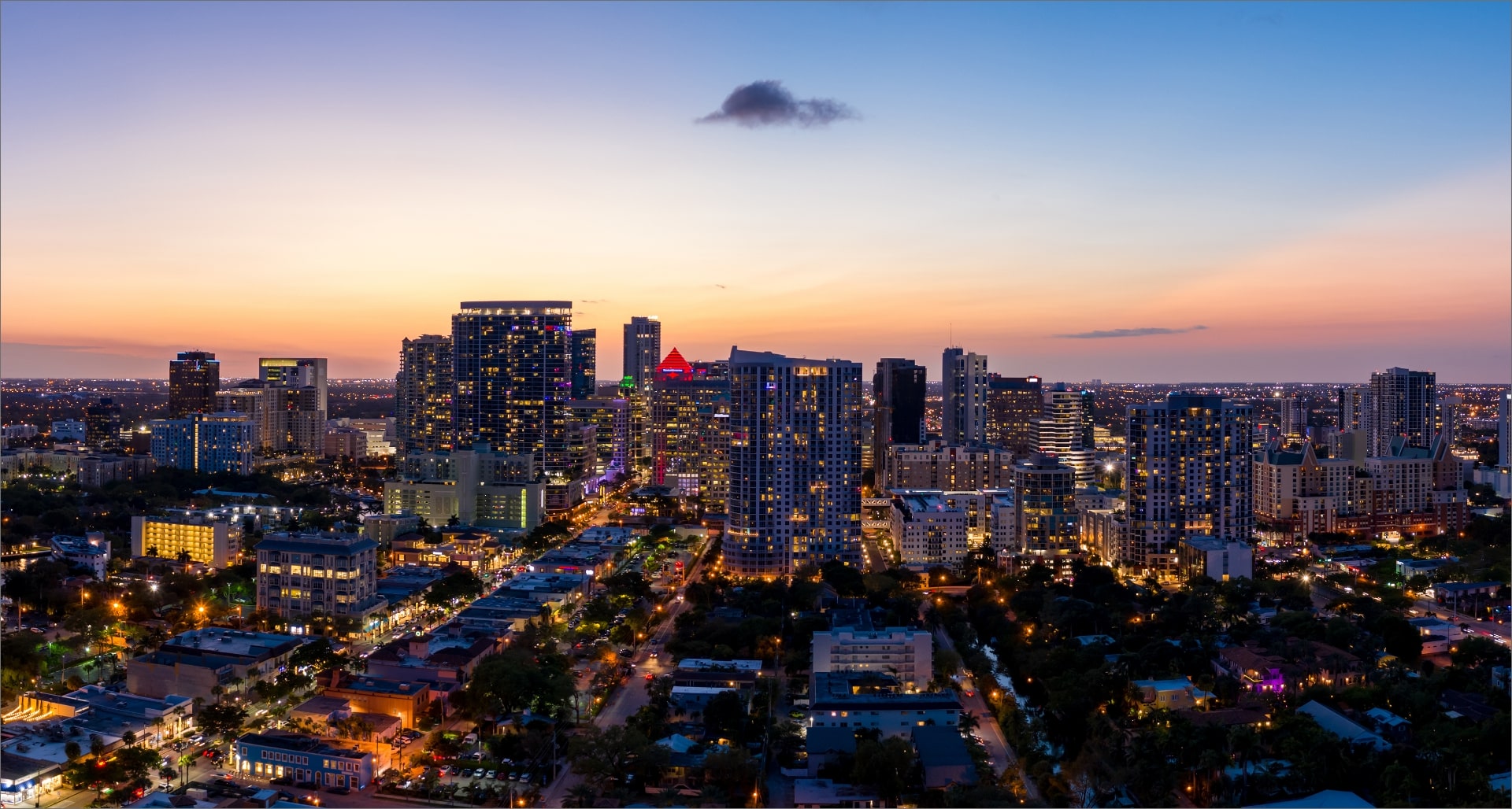 http://Neighborhood%20Night%20View
